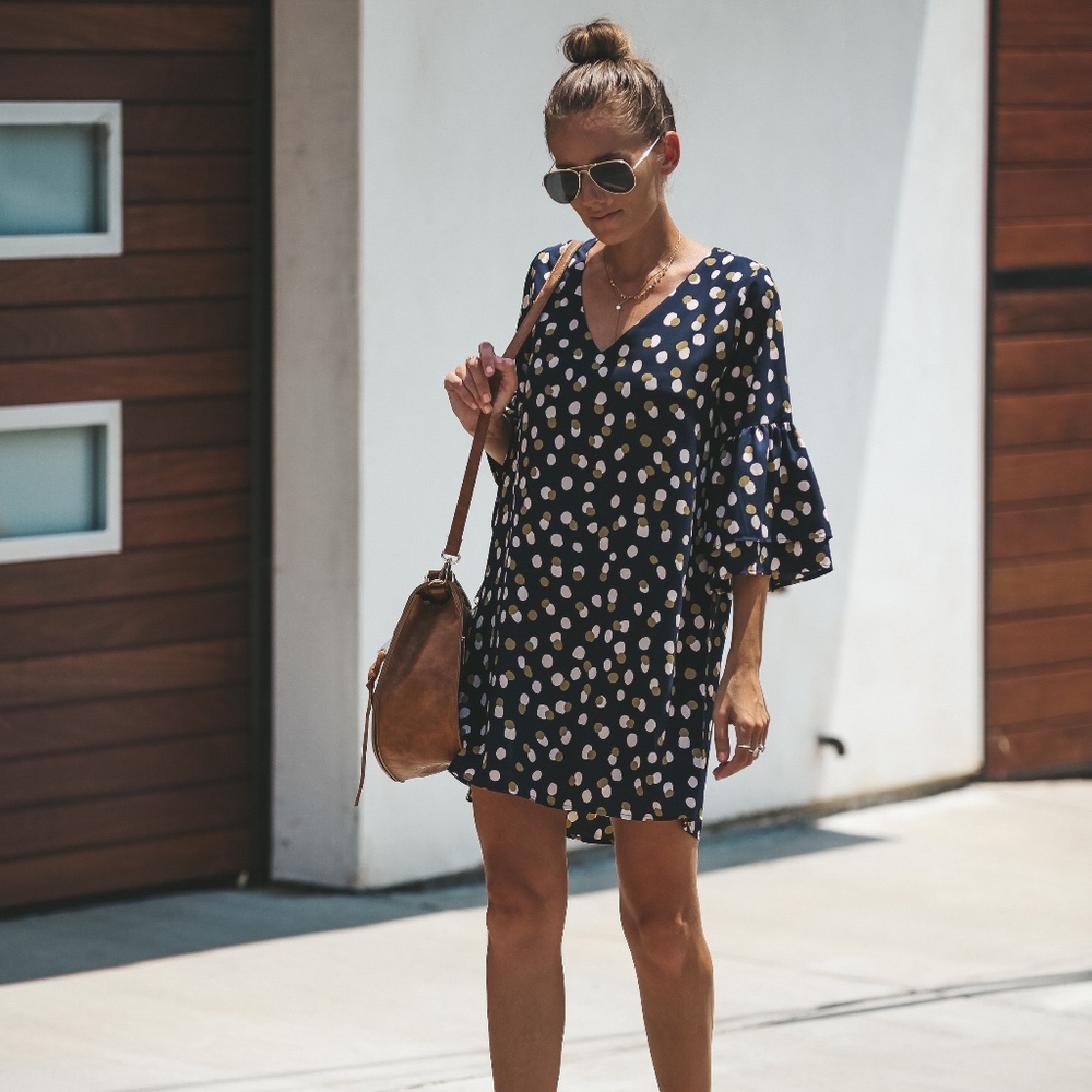 OPERA HOUSE BELL SLEEVE SHIFT DRESS - NAVY